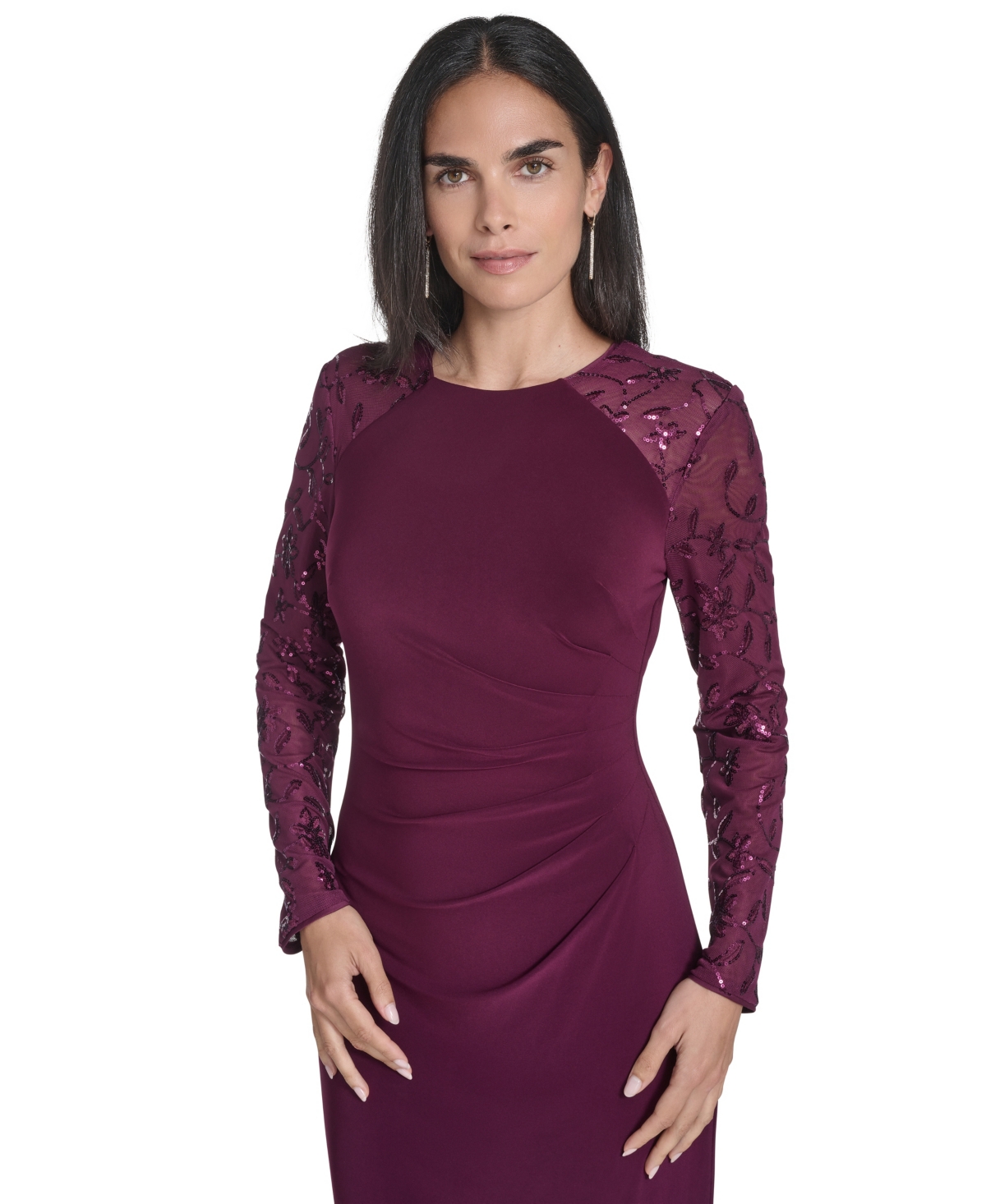 Jessica Howard Petite Raglan Sleeve Gown In Burgundy
