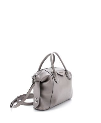 Small Antigona Soft Bag Leather
