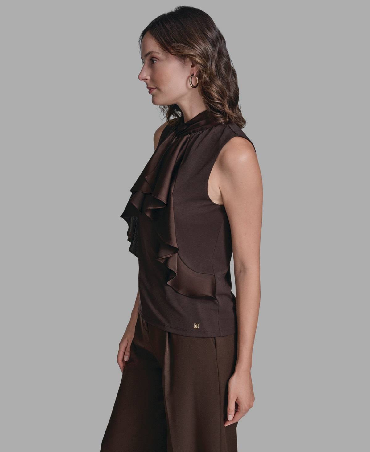 Bcbg Women's Sleeveless Ruffle Front Blouse In Brown