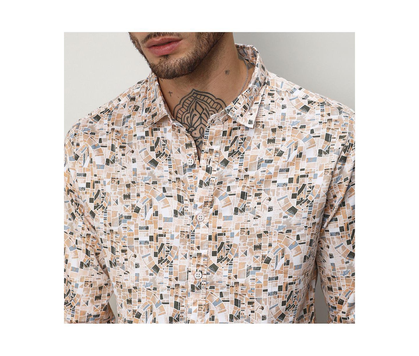 Мужская рубашка Cahoot Campus Sutra Abstract Print Button Up Cotton, цвет: Бежевый / Хаки — фото 7