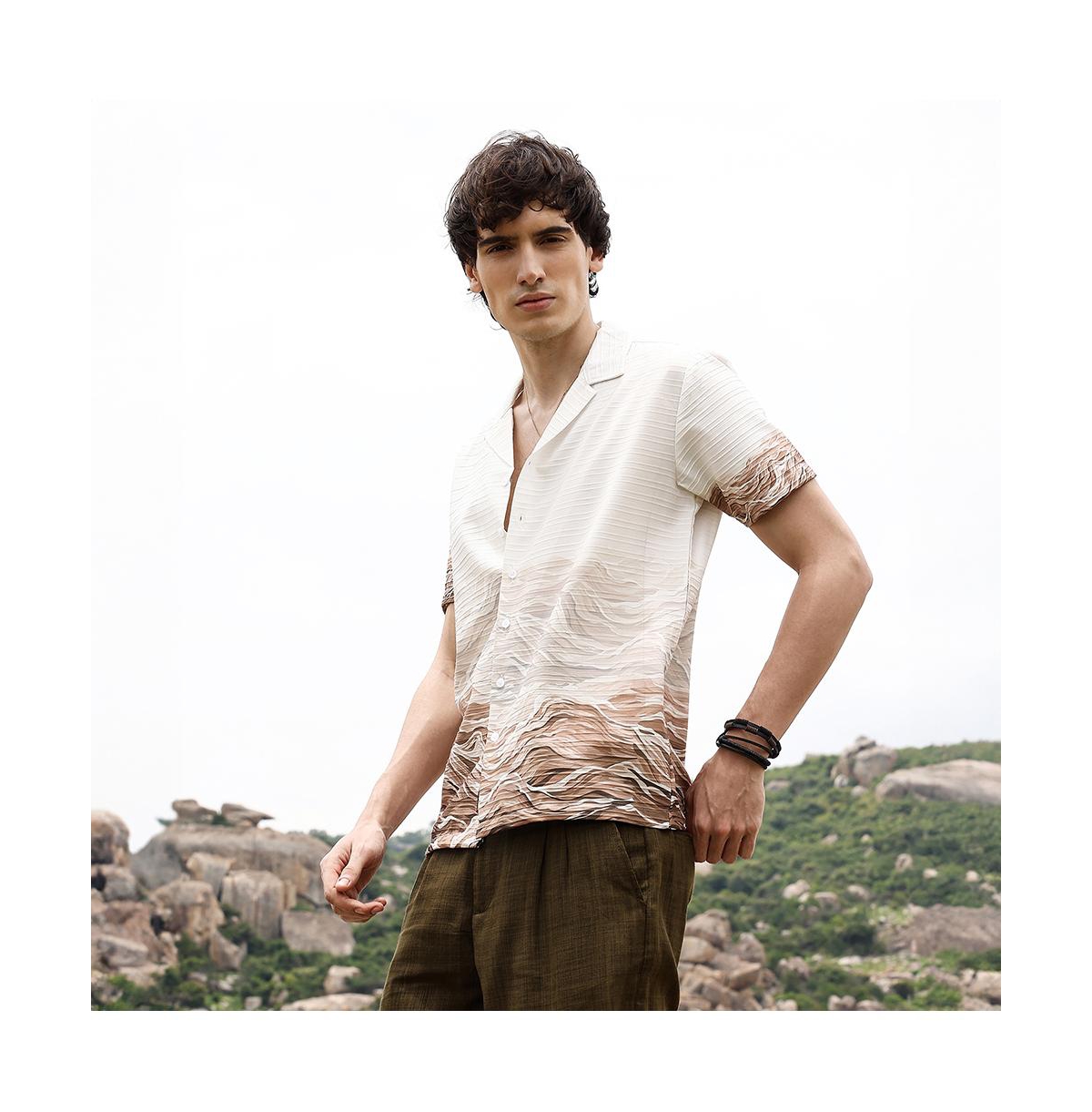 Campus Sutra Men's Ivory White & Tan Brown Desert Ombre Shirt