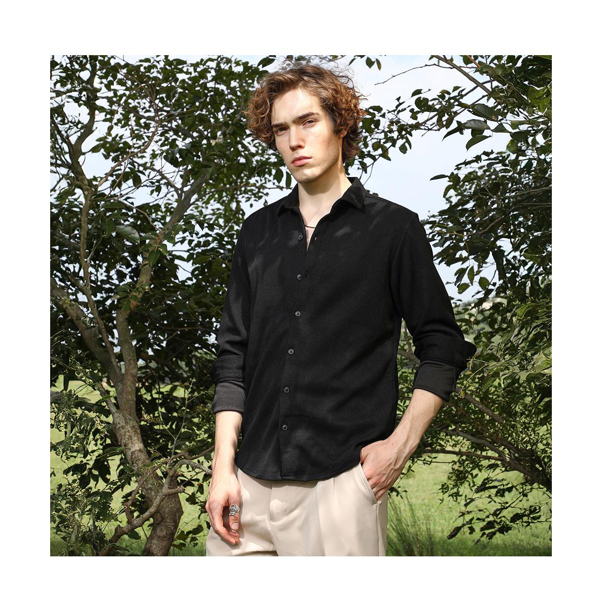 Campus Sutra Men's Solid Knit Shirt