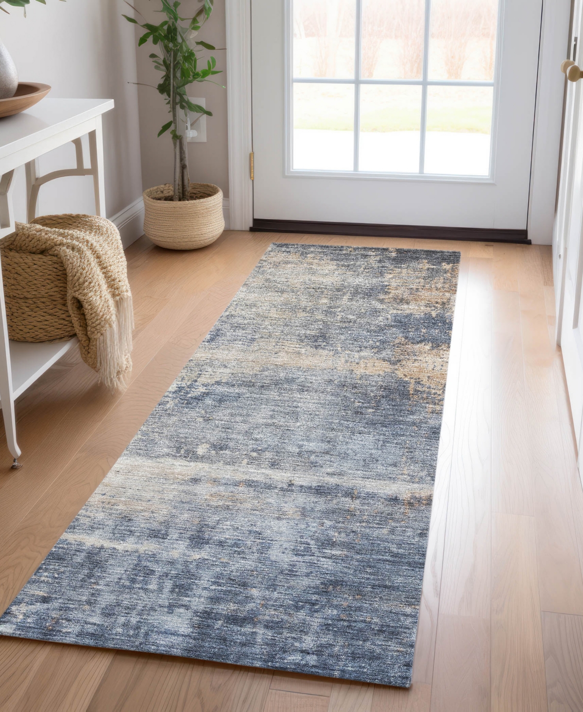 Dalyn Nouveau Nv25 2'3"x7'6" Runner Area Rug In Blue