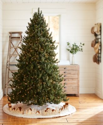 7.5' Pre-Lit Vermont White Spruce LEDC Artificial Christmas Tree