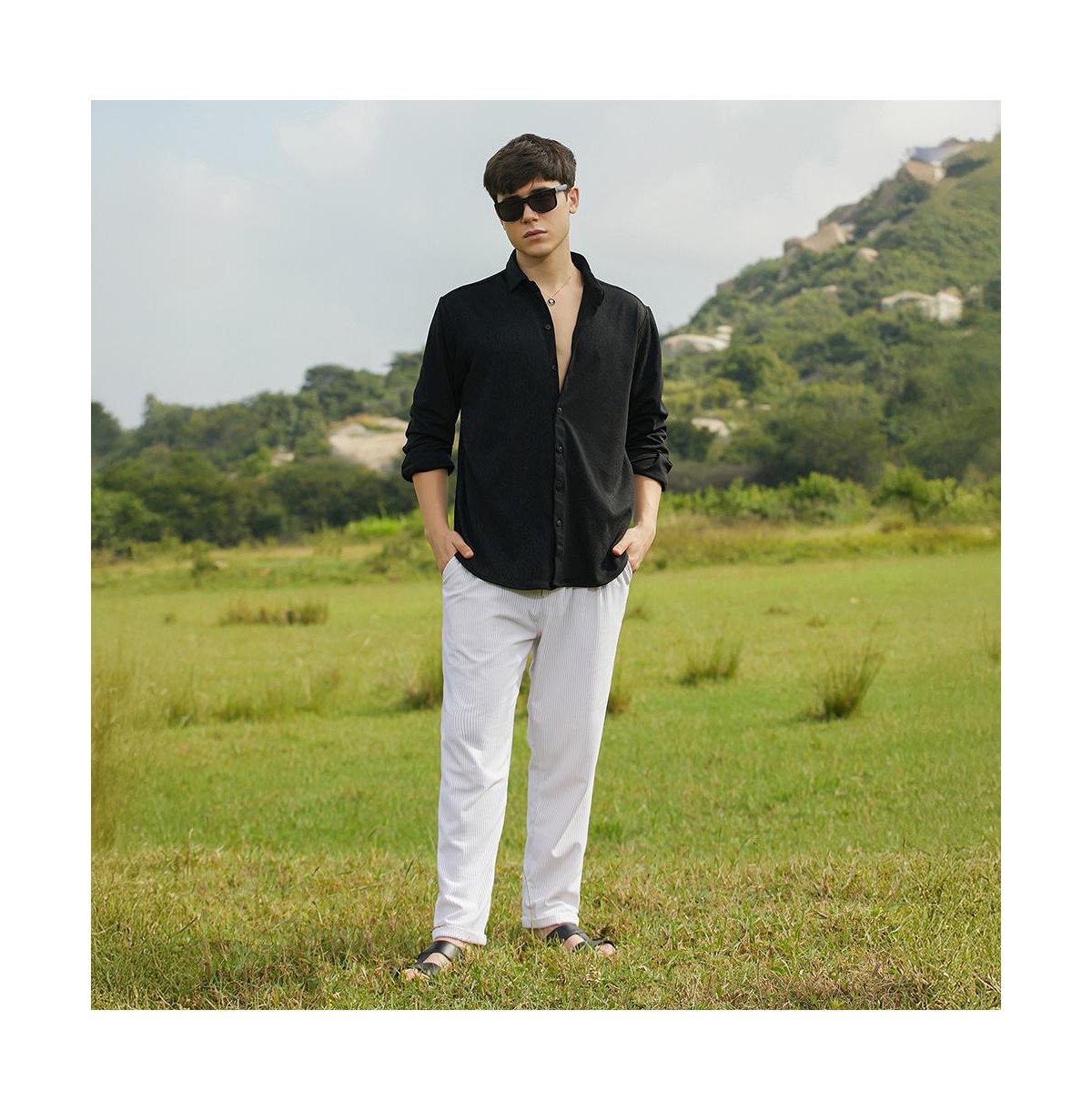 Campus Sutra Men's Crimp-Tactile Shirt