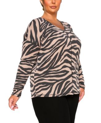 Plus Size Textured Zebra V Neck Dolman Top