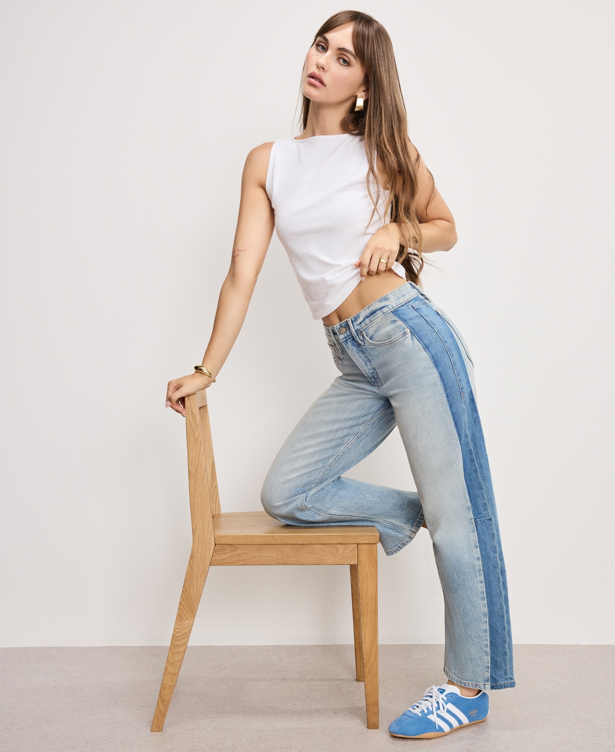 Good American Women's Mid Rise Barrel Jeans In Blue