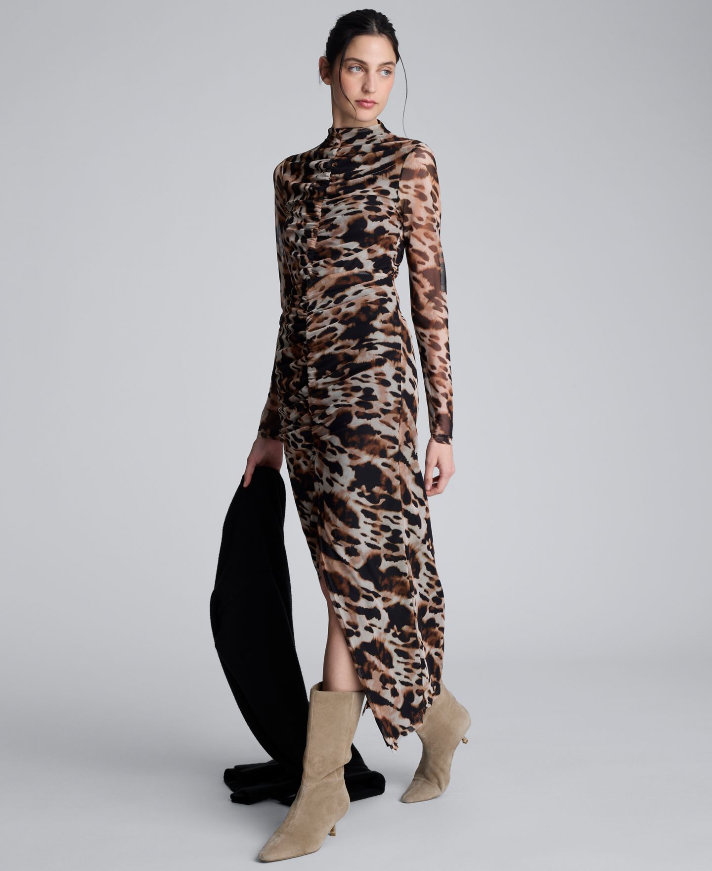 Женская юбка Kenneth Cole Pull-On Front Slit Midi, цвет: Чёрный разноцветный — фото 5