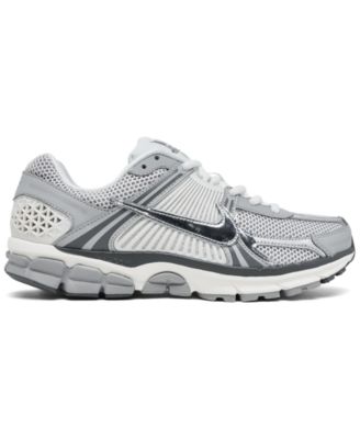 Men's Zoom Vomero 5 Casual Sneakers from Finish Line