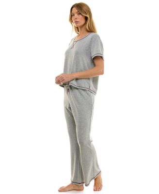 Women's 2-Piece Short Sleeve Top and Flare Pants Set
