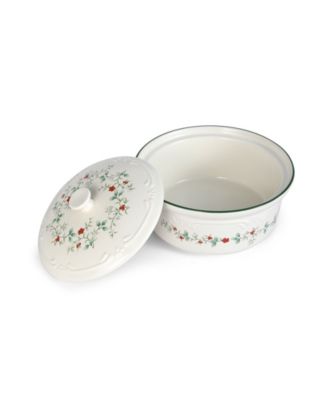 Winterberry - Covered Casserole