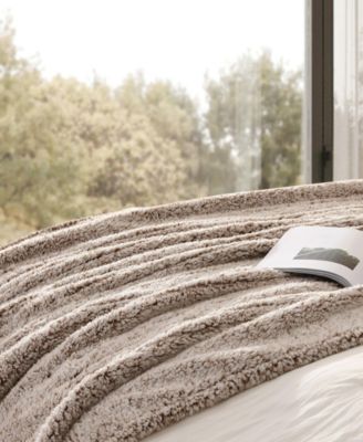 Lookout Mountain Heated Throw, 70" x 50"