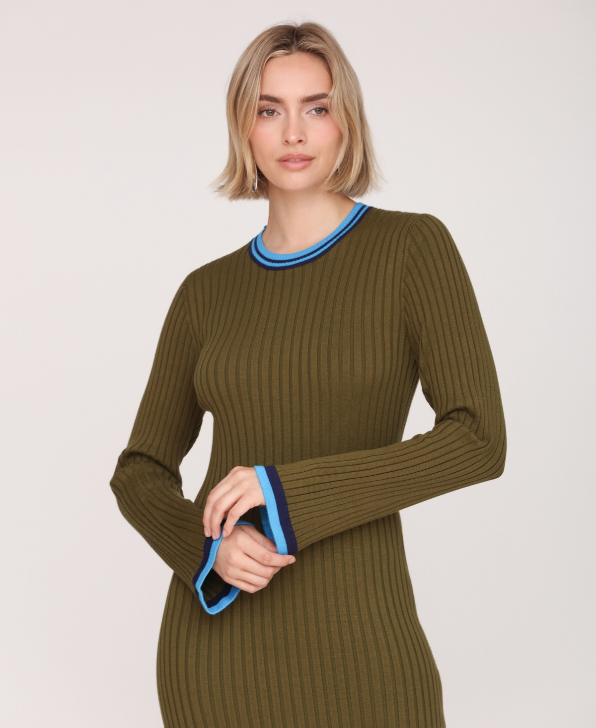 Avec Les Filles Women's Long Sleeve Ribbed Neck Maxi Dress In Green