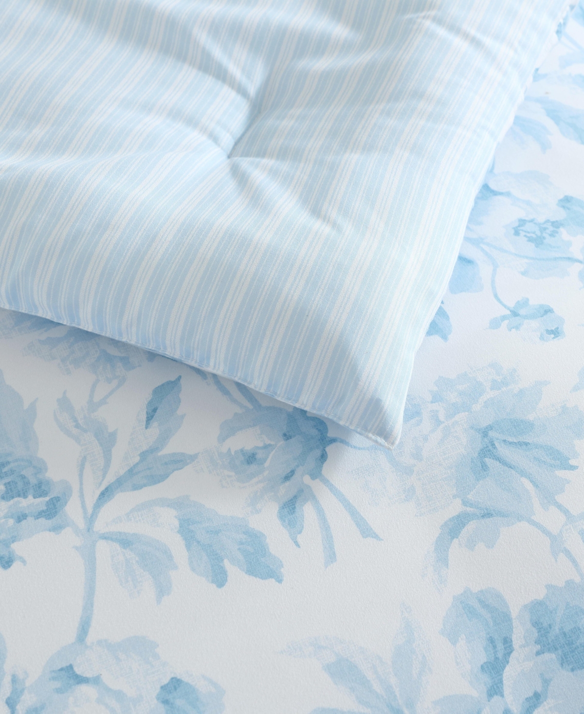 Laura Ashley Anja Textured Toile Washed Microfiber 7-pc. Comforter Set, Full/queen In Multi