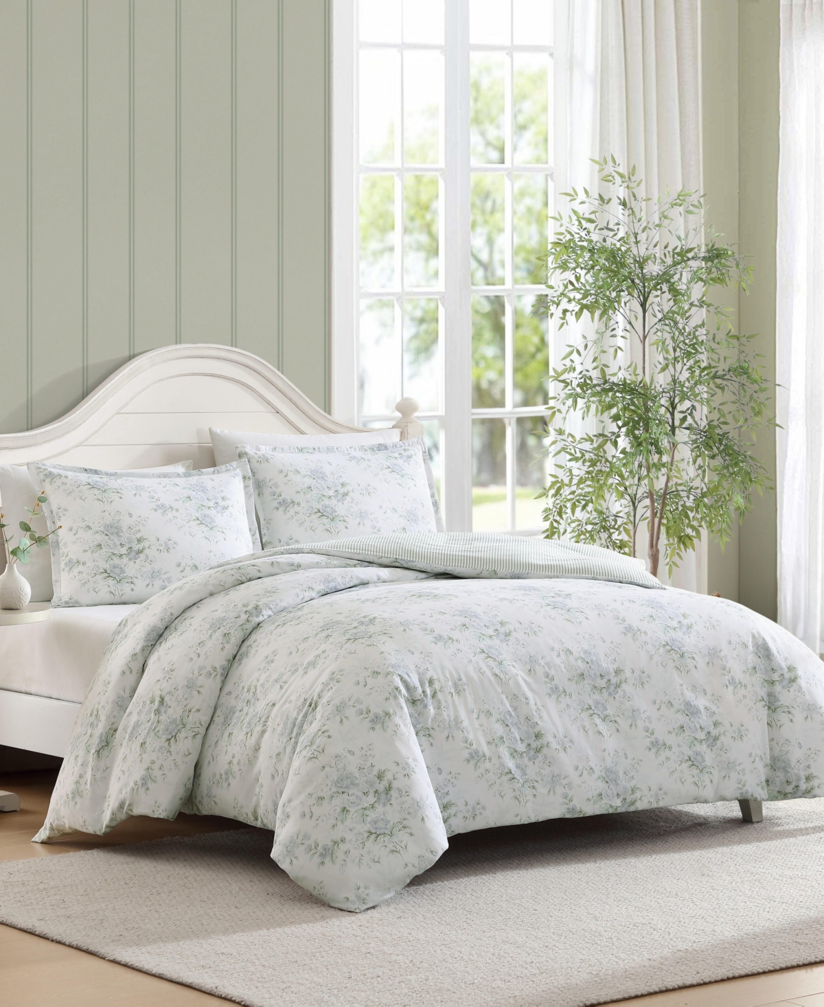 Laura Ashley Arundel Sateen 2-Pc. Duvet Cover Set, Twin