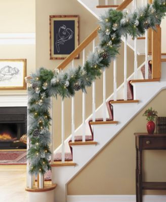 Puleo 10" Pre-Lit Battery-Operated Flocked Garland