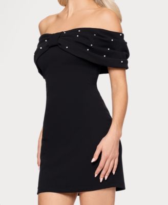 Juniors' Off-The-Shoulder Bodycon Dress