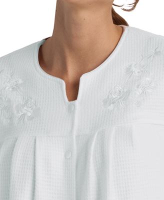 Women's Embroidered Long Sleeve Robe