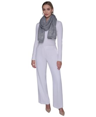 Women's Star Stud Detail Scarf