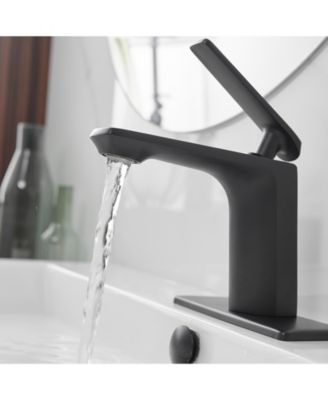 Single Hole Single-Handle Bathroom Faucet in Matte Black
