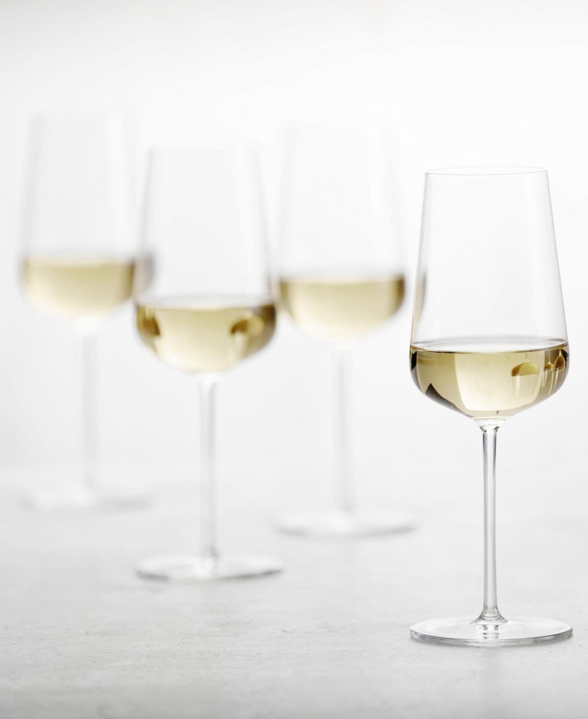 Zwiesel Glas Vervino Red Wine Glasses, Set Of 4 In Transparent