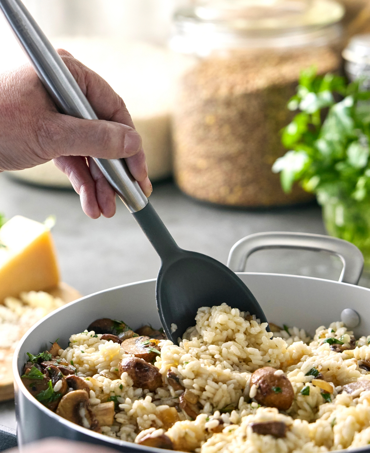 Greenpan Bobby Flay Ceramic Nonstick 6-quart Stockpot In Neutral