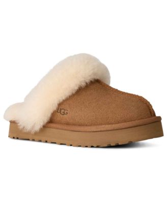 UGG®