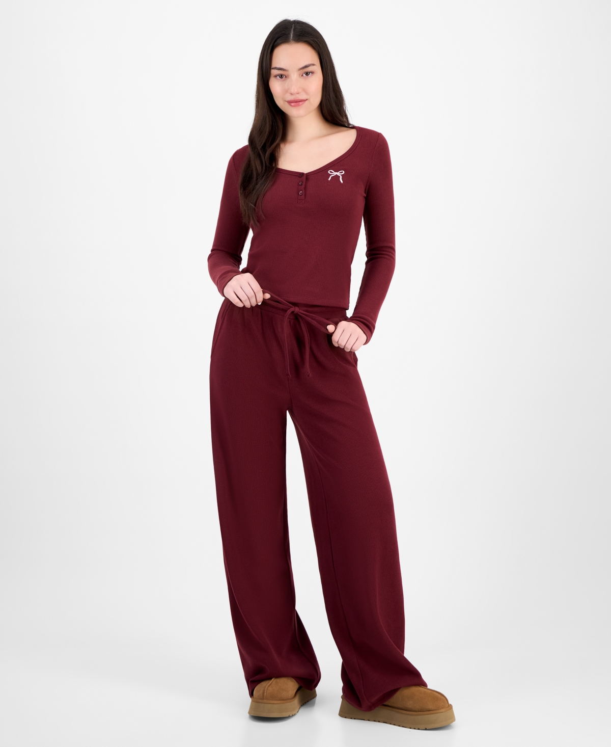 Madden Girl Juniors' Hacci-knit Wide-leg Sweatpants In Burgundy