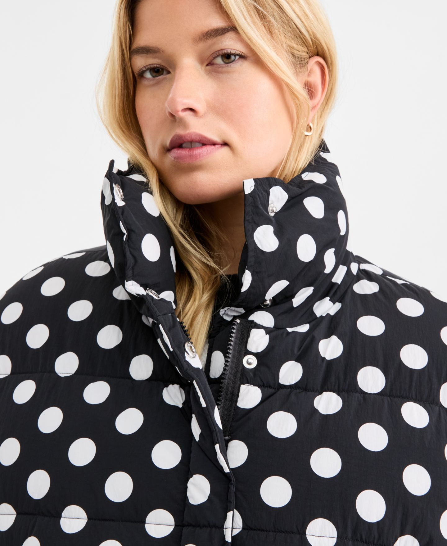 Женская куртка On 34th Cropped Dot Puffer, цвет: Чёрный комбинированный — фото 4