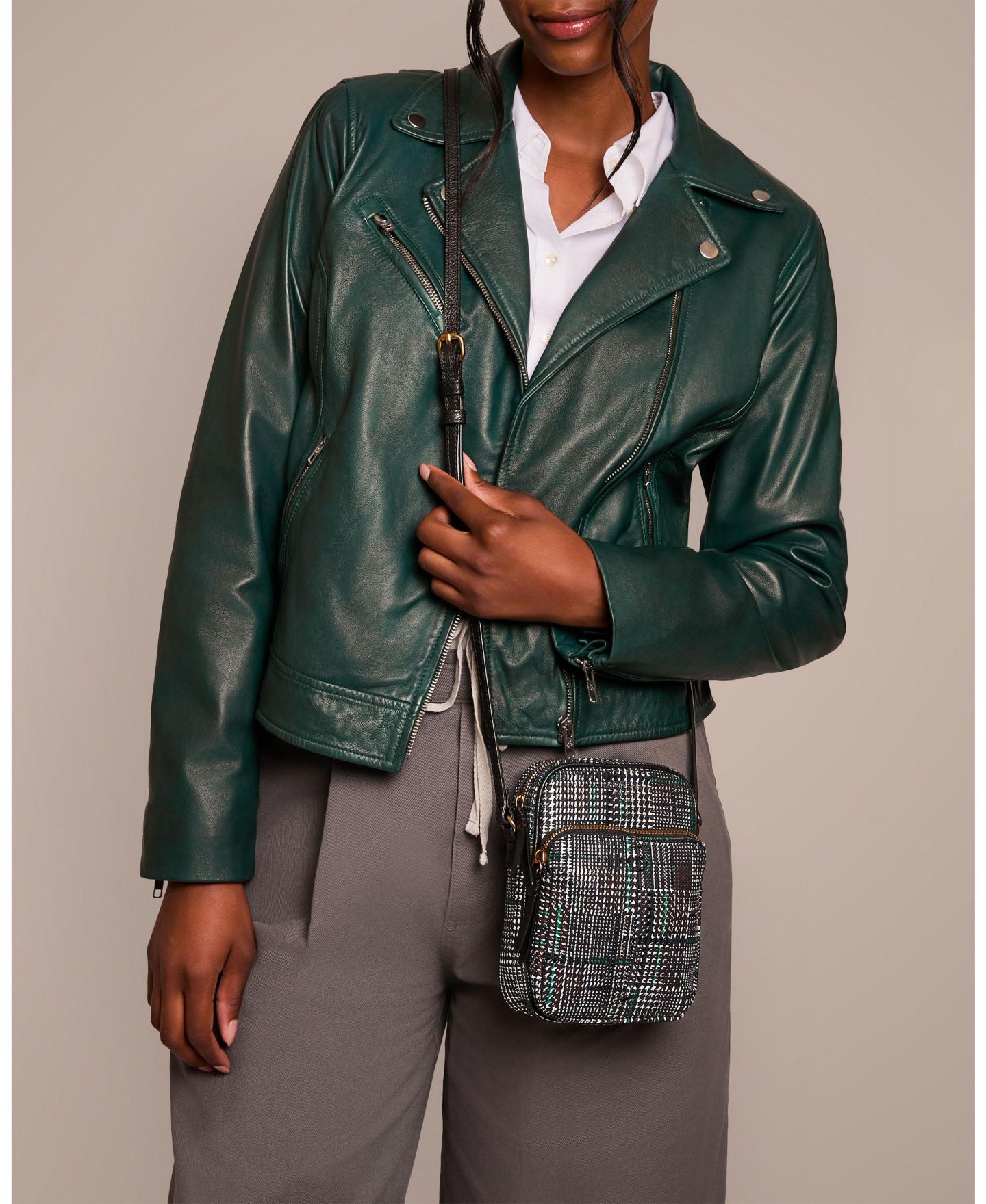 Женская сумка American Leather Co. Cleveland Mini Crossbody, цвет: Клетчатый разноцветный — фото 5