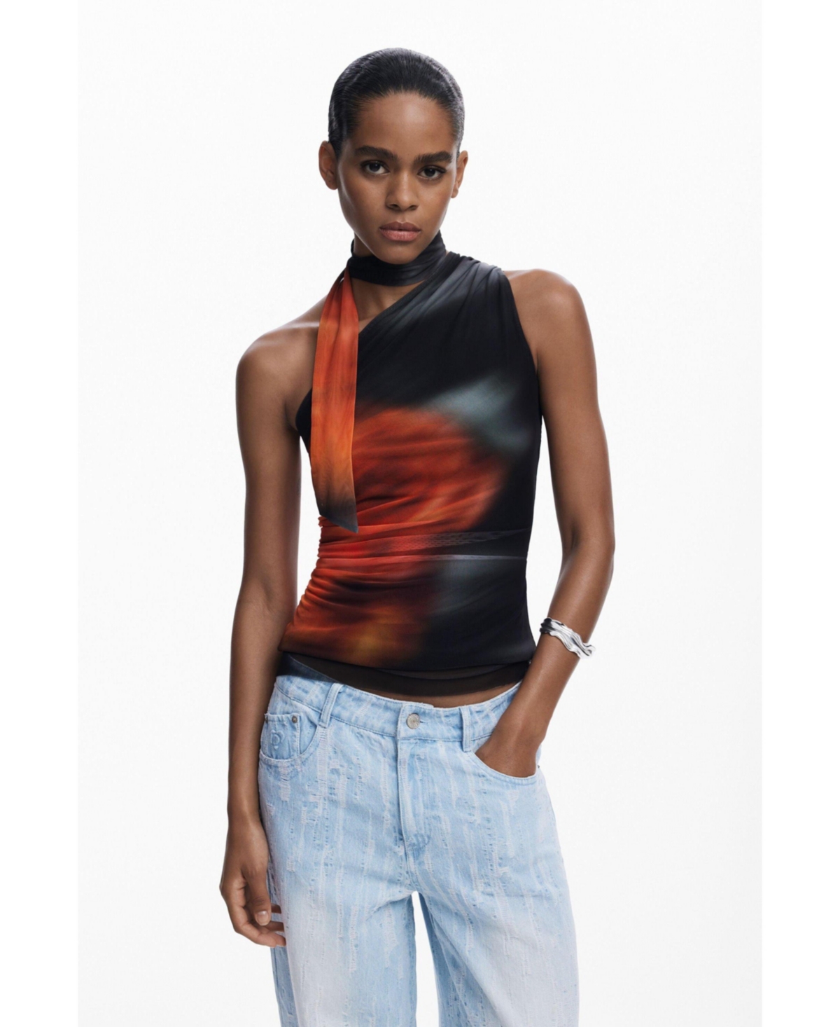 Desigual Women's Knot Neckline T-shirt In Black