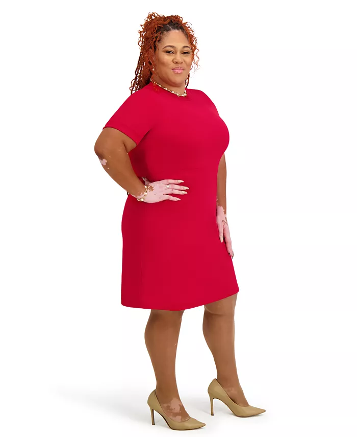 Women's Short Sleeve Crewneck Dress - thumbnail 10