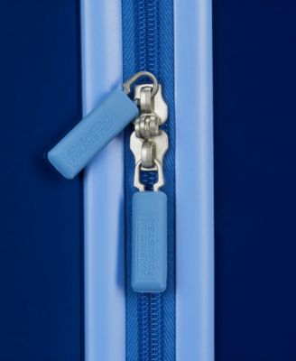 R2D2 18" Hardside Carry-On Spinner Luggage