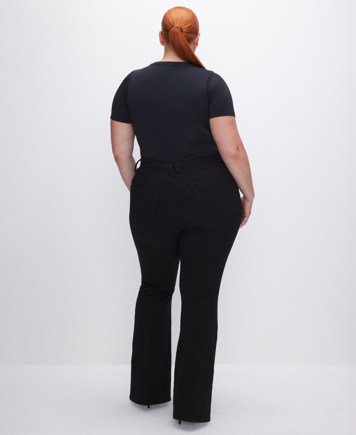 Good American Plus Size Never Fades Flare Jeans In Black