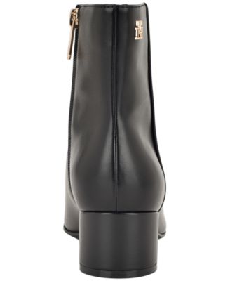 Women's Wendzy Block Heel Booties