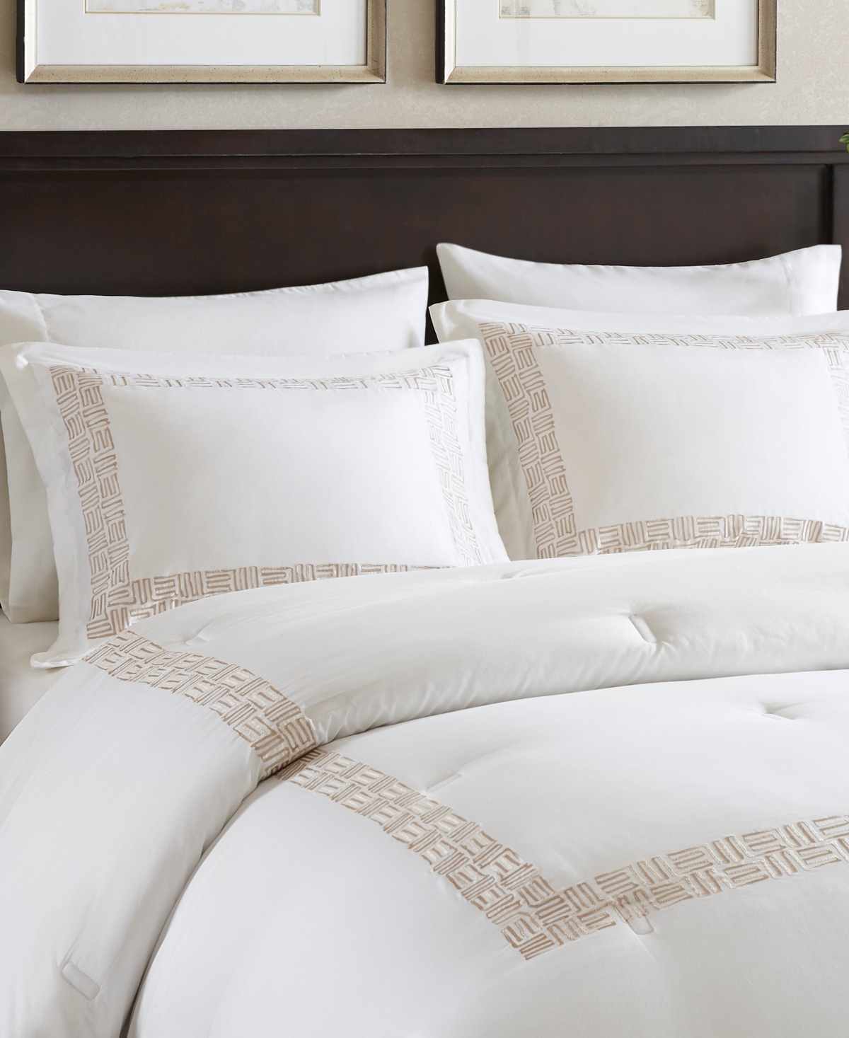 Harbor House Nile Embroidery Oversized 4-pc. Comforter Set, Cal King In Multi