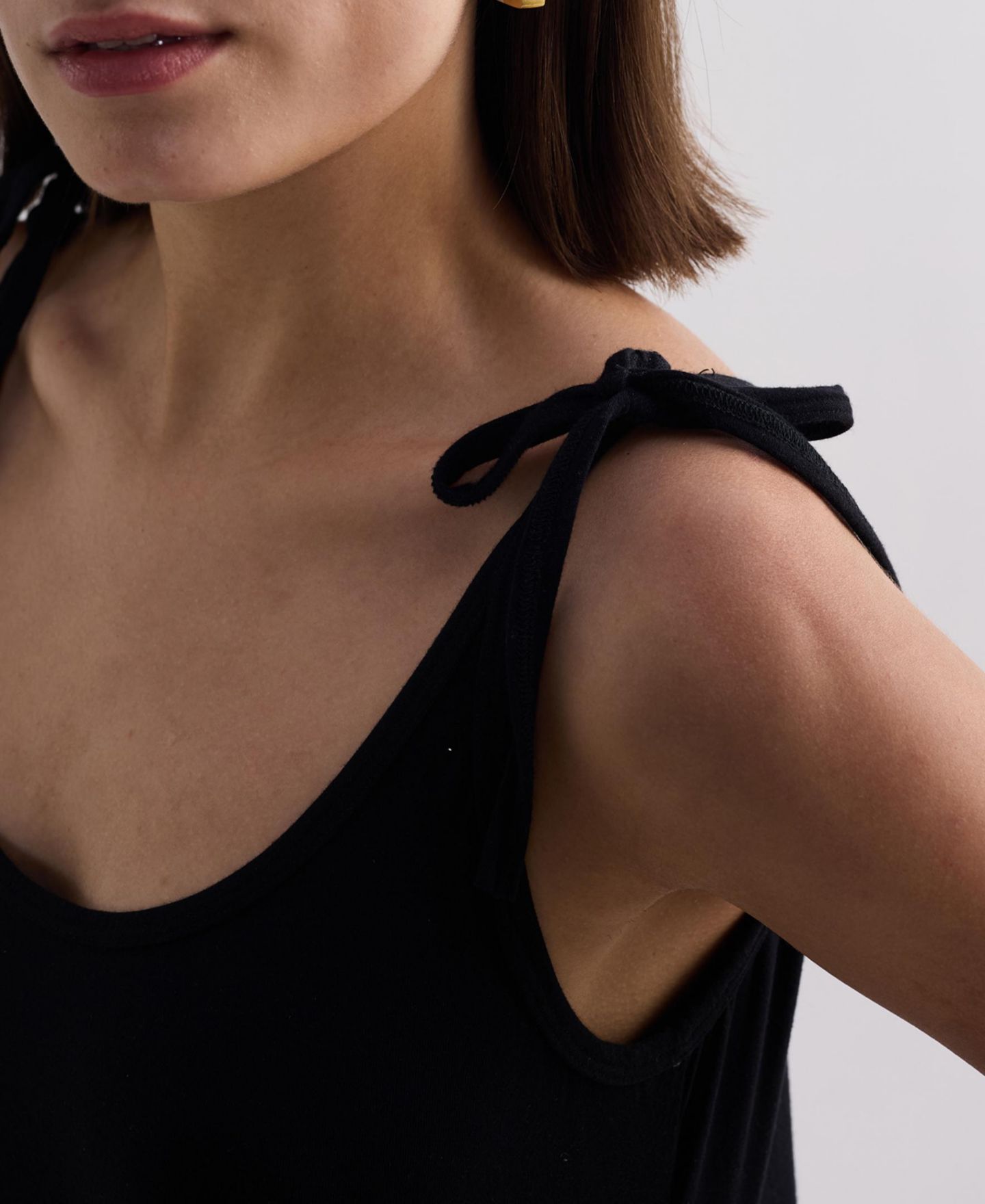 Женское платье Reistor Shoulder Tie-Detail Maxi, цвет: Чёрный — фото 4