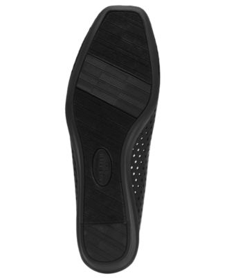 Women's Winslet Perforated Wedge Pumps