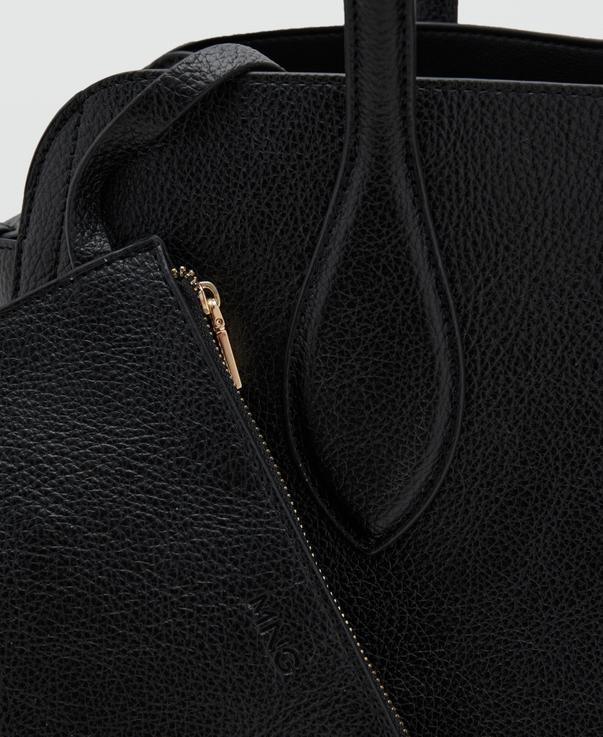 Mango Women's Pebbled Leather Effect Medium Bag