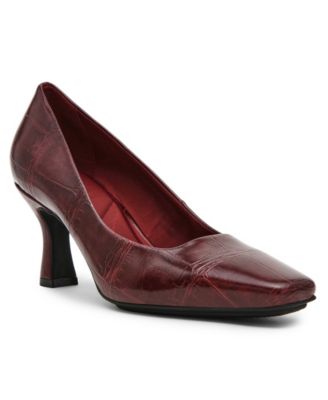 Anne Klein