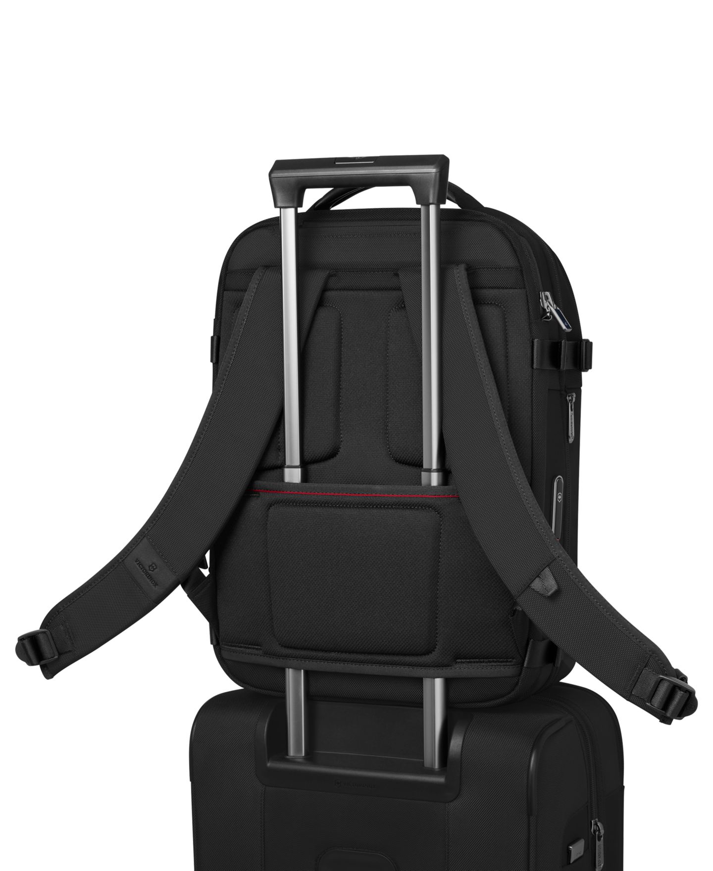 Дорожная сумка для ручной клади Victorinox Werks Traveler 7.0, цвет: Чёрный — фото 2
