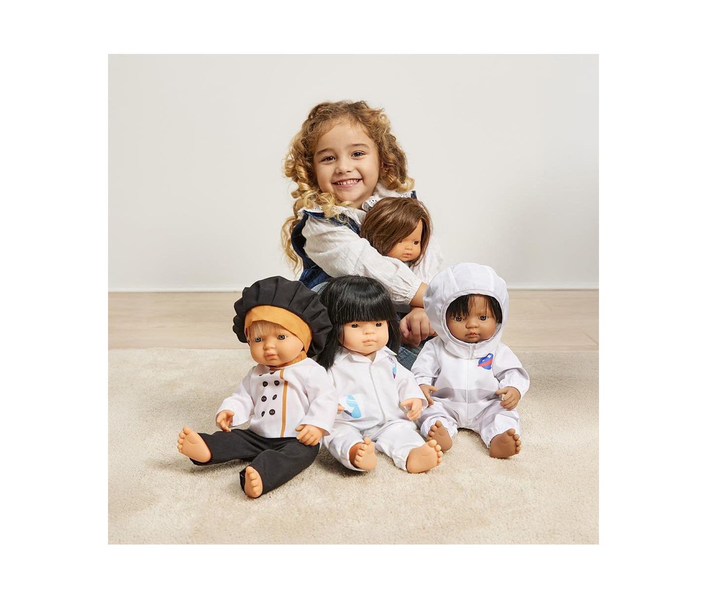 Детские куклы MINILAND Careers 15" Farmer Doll Outfit with Overalls and Hat, Ages 10+, цвет: Синий разноцветный — фото 5