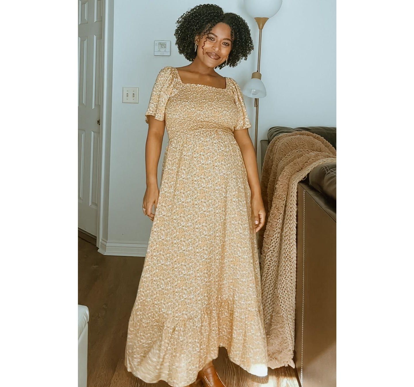 Женское платье Pinkblush Mustard Floral Smocked Maxi, цвет: Золотой — фото 3
