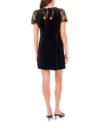 Embellished Scoop Neck Short Puff- Sleeve Velvet Dress