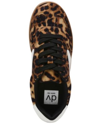 Women's Voyage Low Line Lace-Up Sneakers