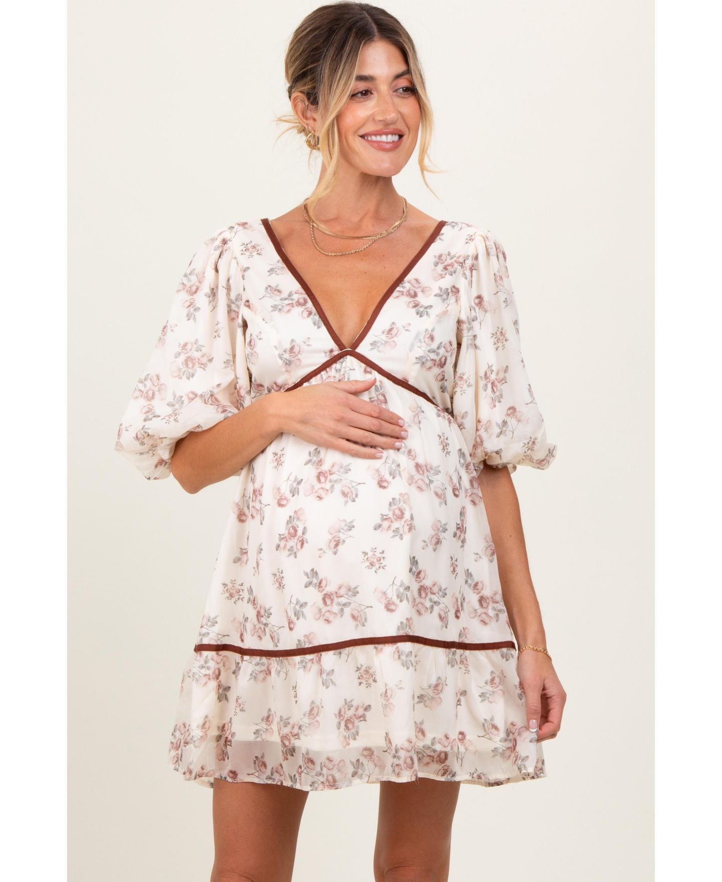 Женское платье Pinkblush Cream Floral Deep V-Neck Back Cutout, цвет: Кремовый — фото 2