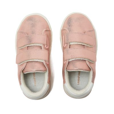 Toddlers Easy On Sneakers