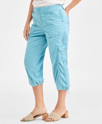 Women's Mid-Rise Cargo Capri Pants, Exclusively at Macy's