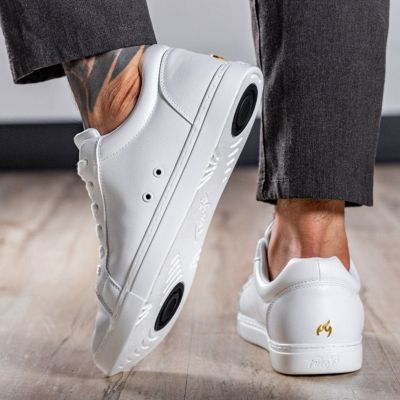 Men's White Low-top Sneaker