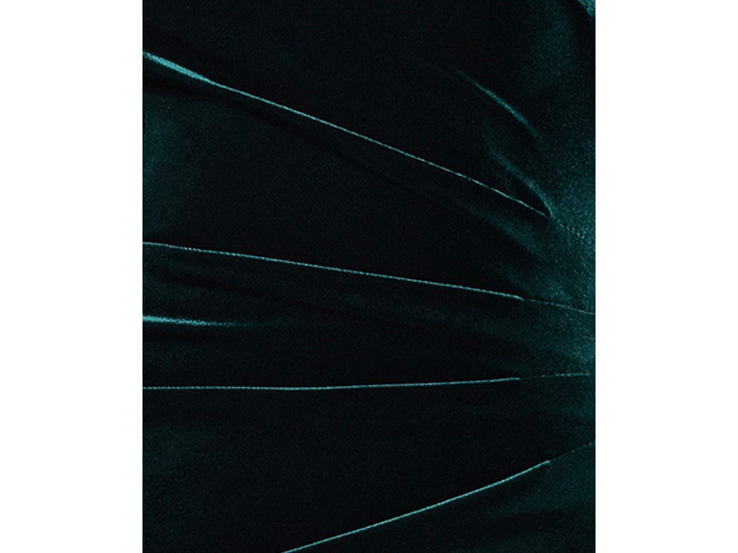 Женское платье XSCAPE Petite Long Velvet One-Shoulder, цвет: Тёмно-зелёный — фото 6